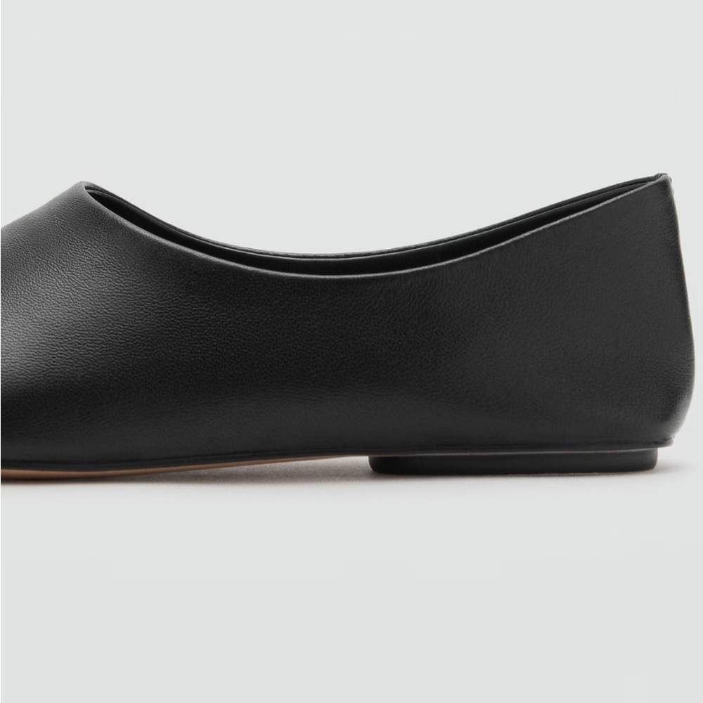 LEATHER FLAT SHOES - Picture 4 of 4